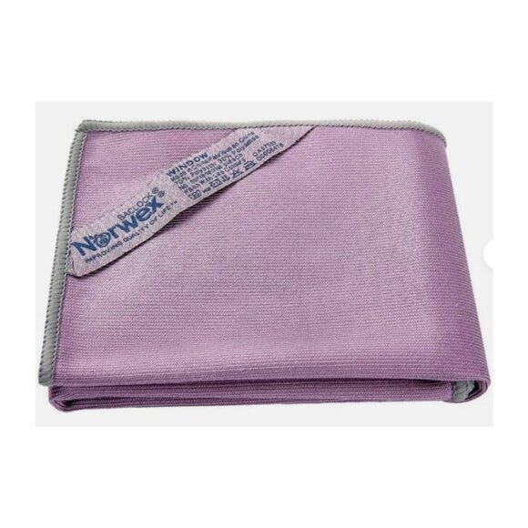 2 Pack of Norwex Window Cloth - Purple - Picture 2 of 3